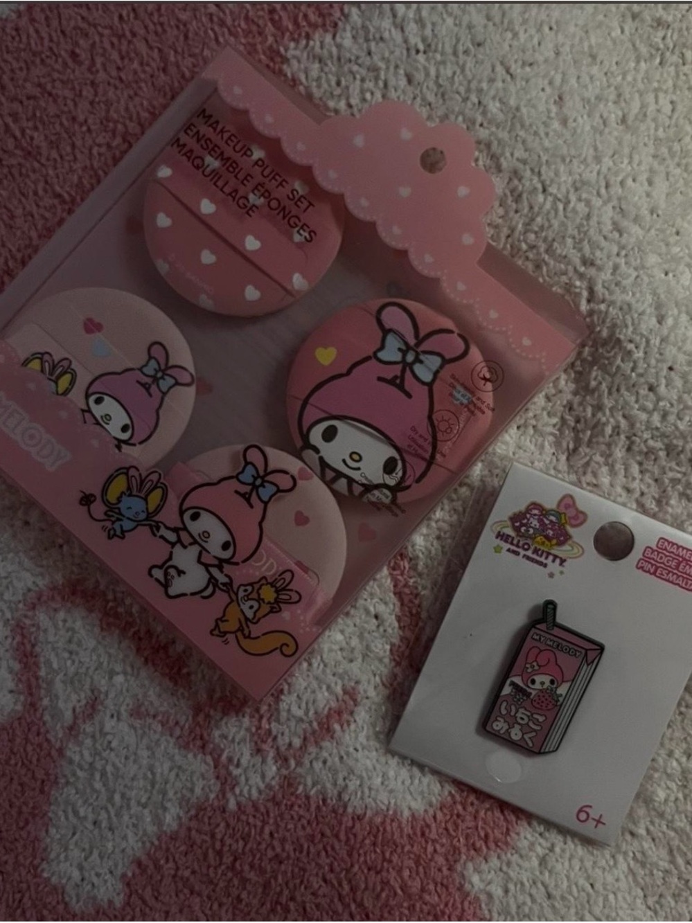Sanrio My Melody Pink Cosmetic Puff Set with Character Pin